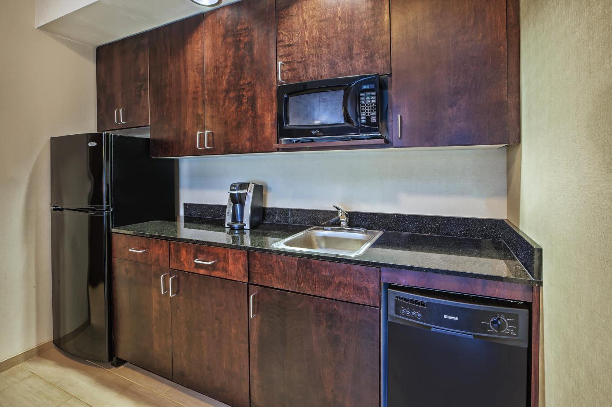 Holiday Inn Express & Suites Dayton South - I-675 By Ihg Shanersville Dış mekan fotoğraf