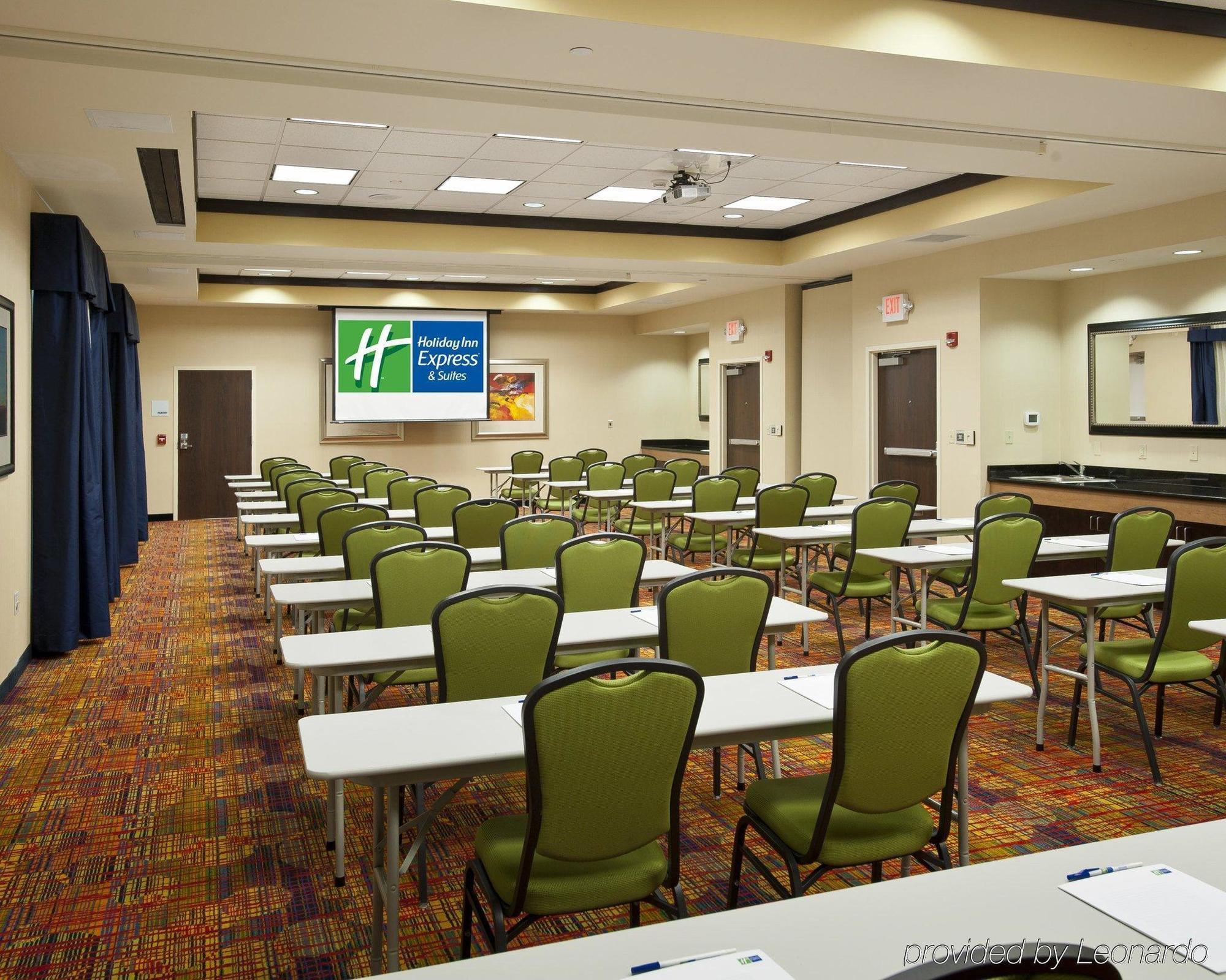 Holiday Inn Express & Suites Dayton South - I-675 By Ihg Shanersville Konforlar fotoğraf